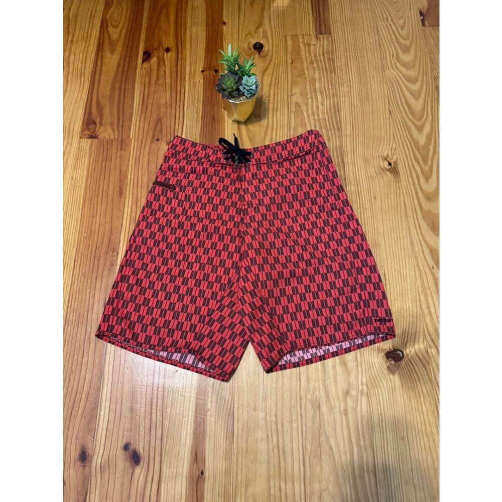 Patagonia Wavefarer Board Shorts Quiver Glowing Ember Zip Pocket Men's Sz 28